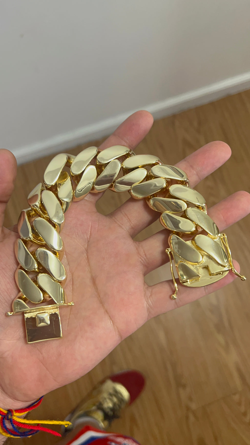 30MM Thick heavy bracelet size 8.5"and 9."