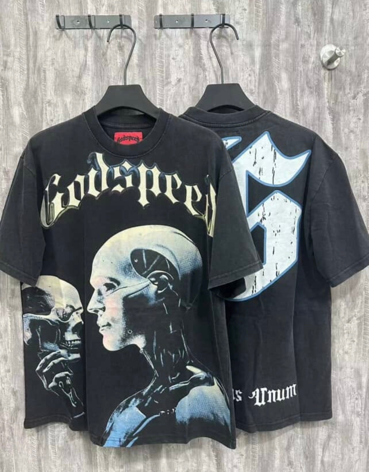 2 shirts xl