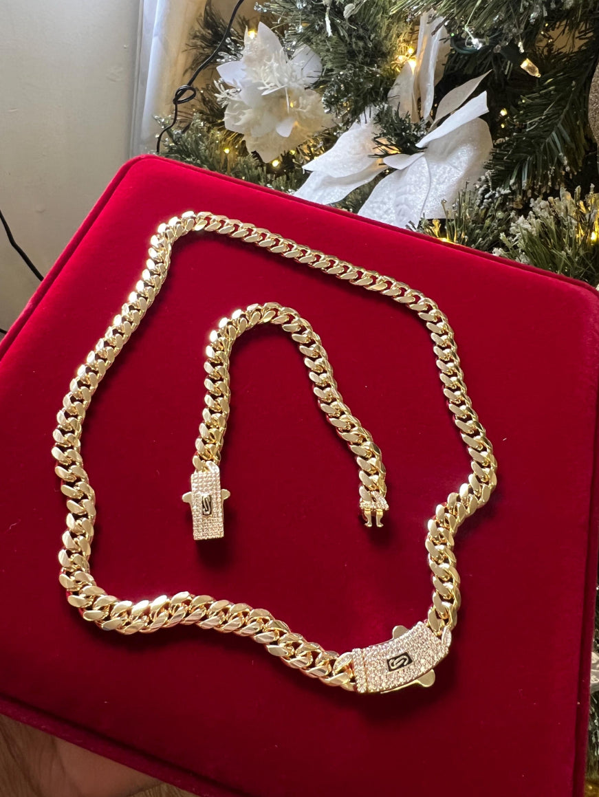 Cuban Monaco Set