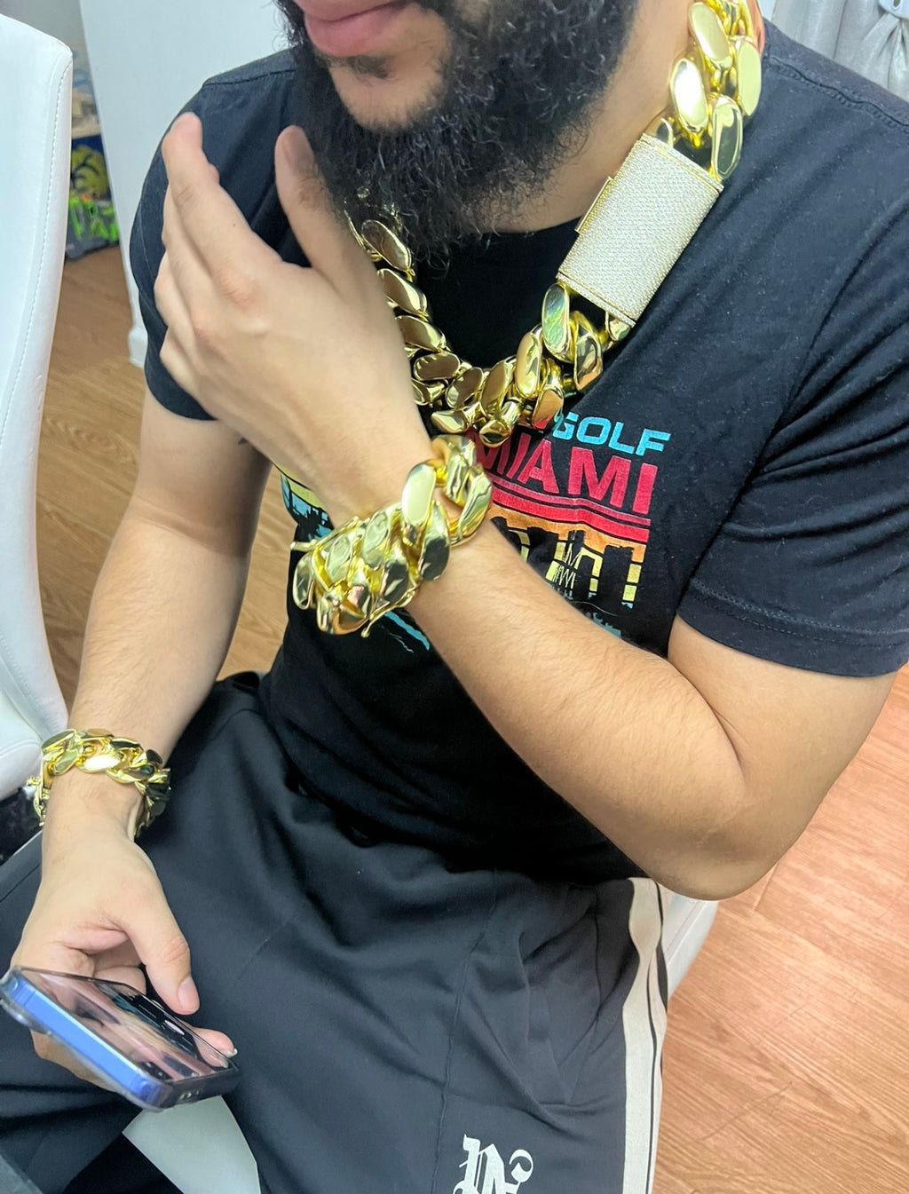 40mm gold bracelet 8.5" gold bonded