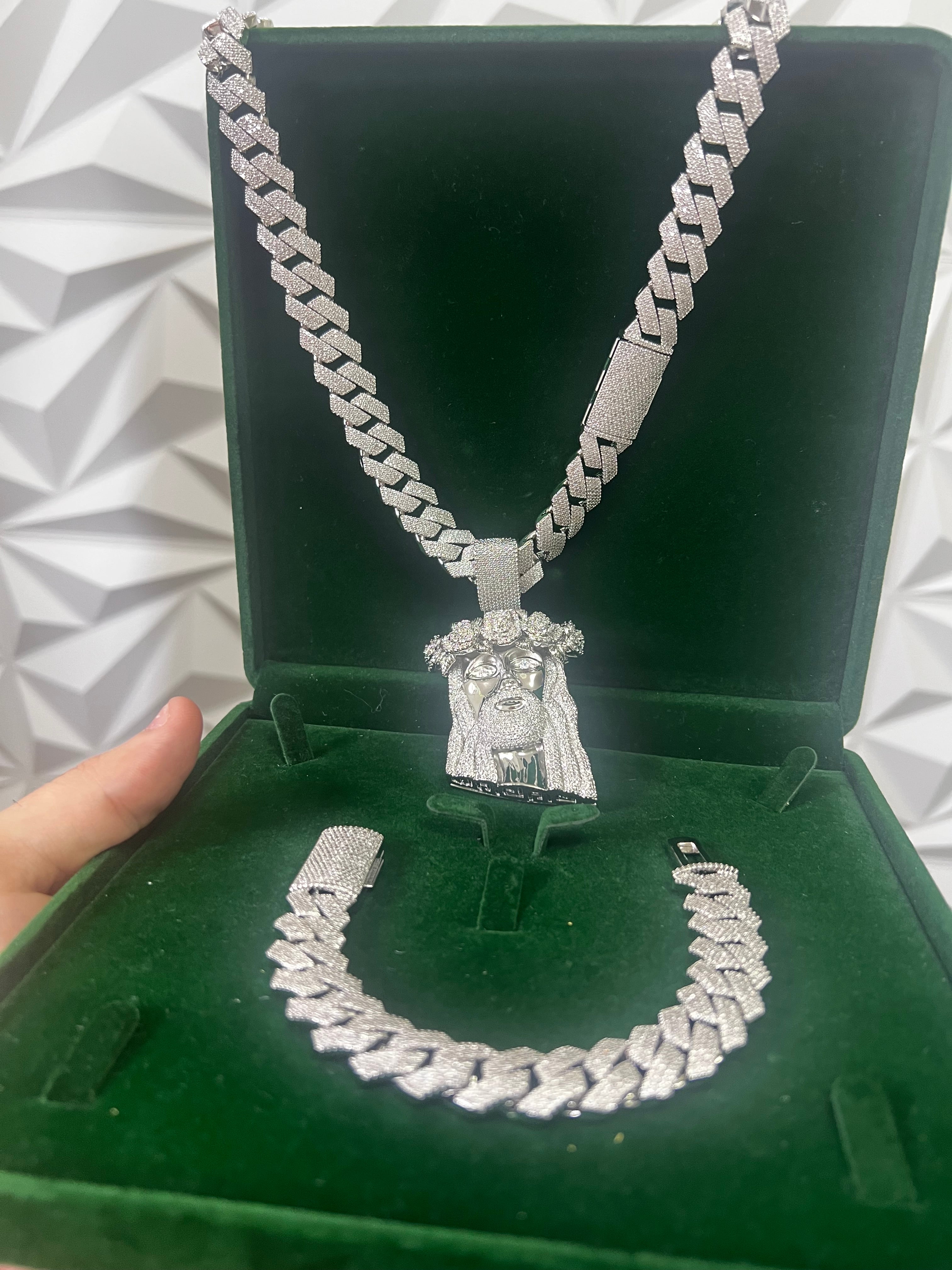 14k white gold bonded chain bracelet and pendant set