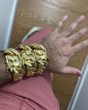 1pcs Thick bracelet Gold bonded high quality