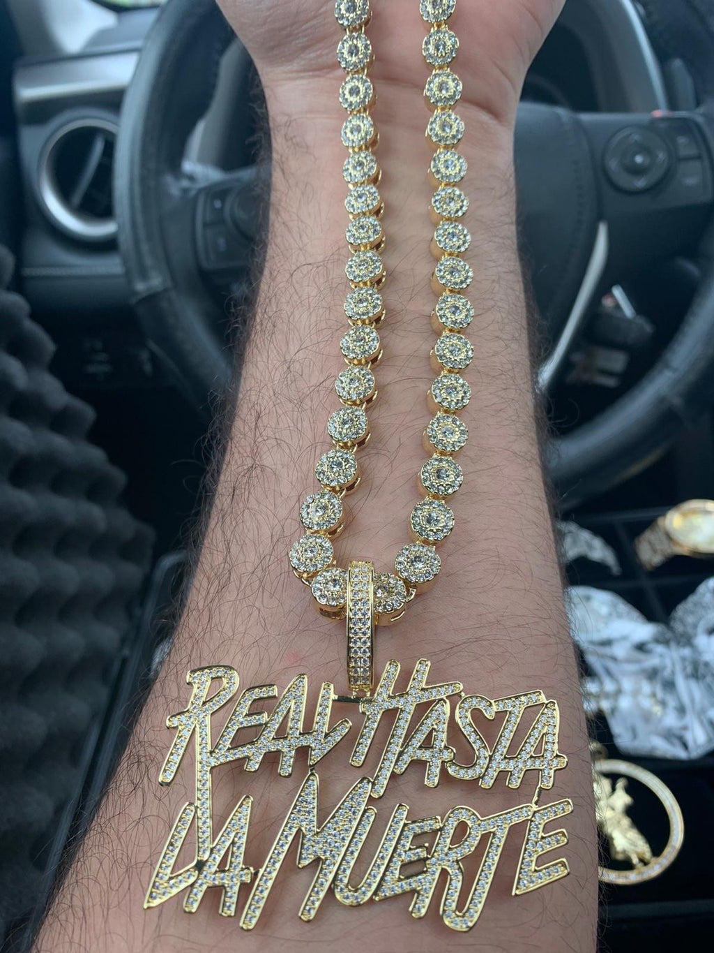 Real Hasta La Muerte chain & pendant