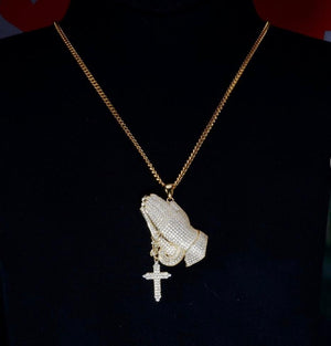 Praying hands pendant and chain