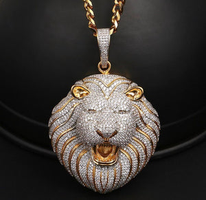 Lion pendant with chain