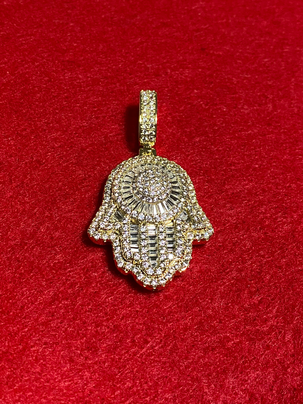 Hamsa pendant and chain